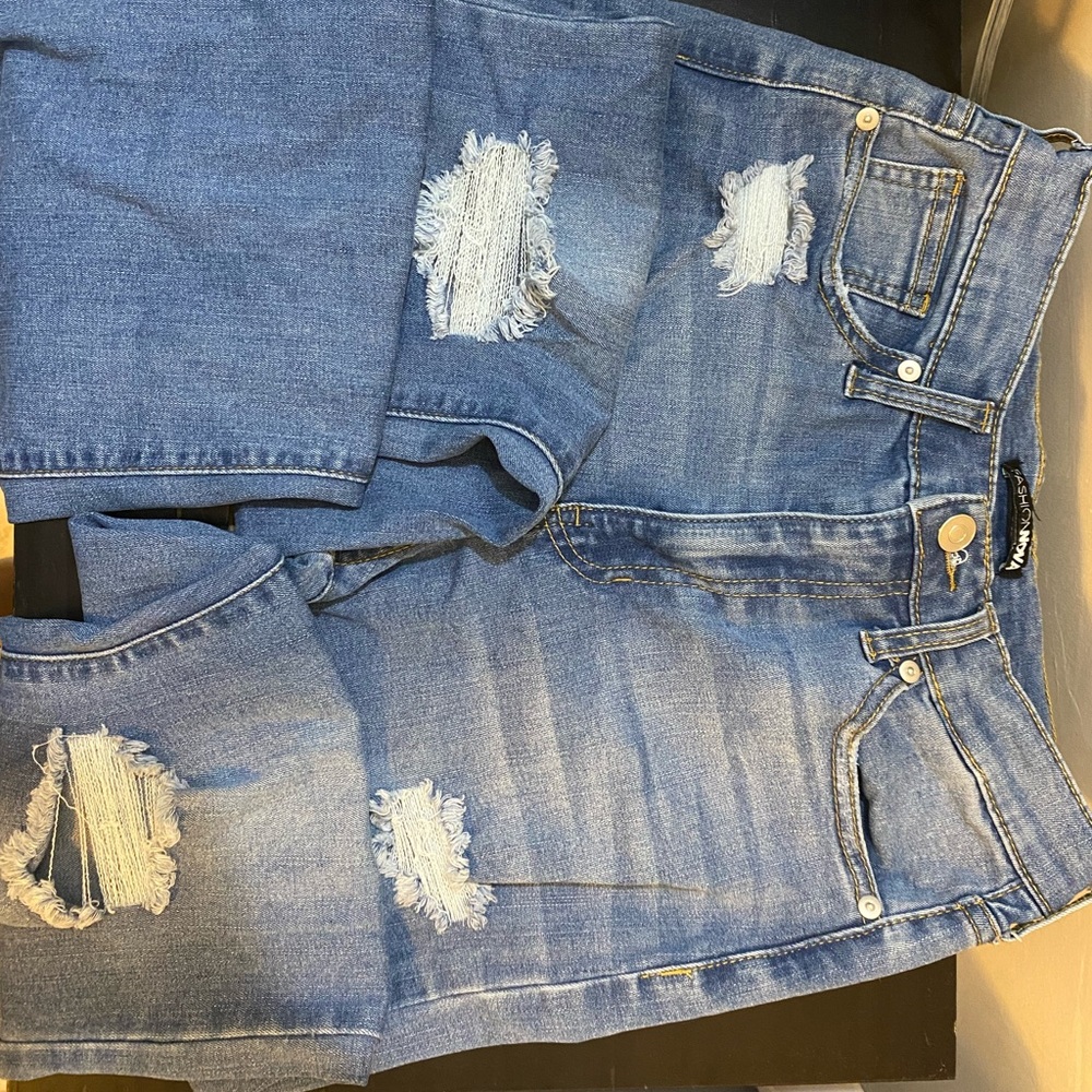 FASHION NOVA RIPPED FLARE JEANS